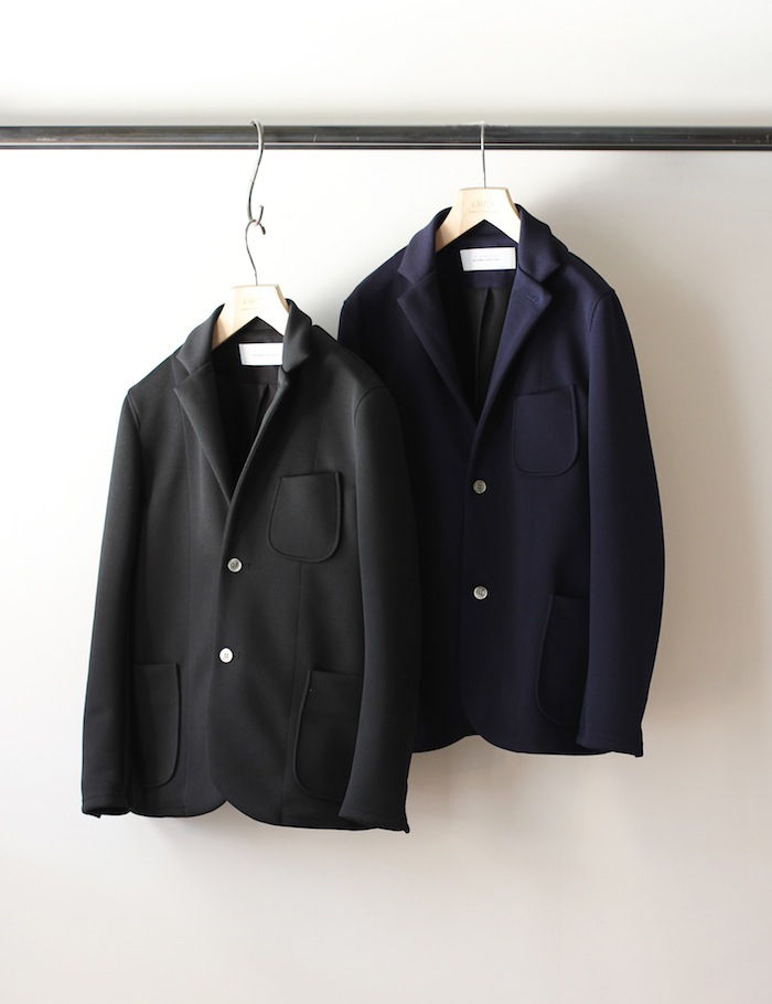 TRACK JACKET（¥19,800+TAX）