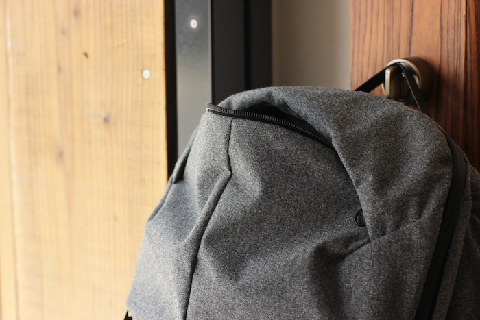 Alchemy Equipment -30L ZIP ACCES DAYPACK-