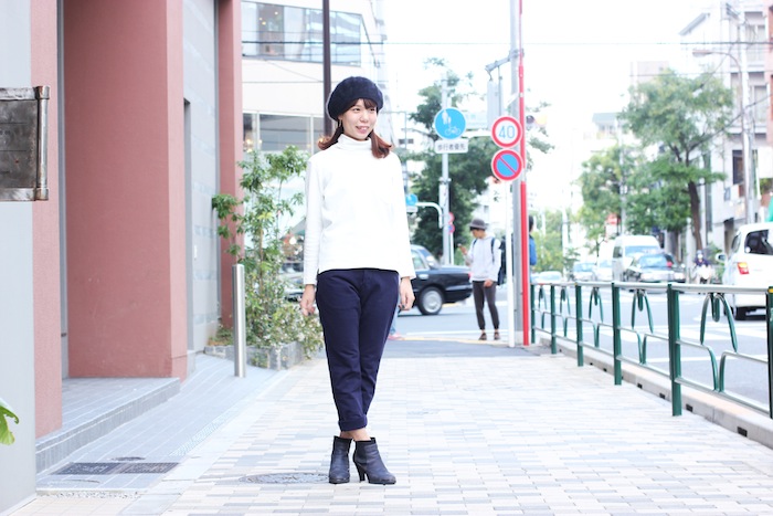 ×BRIGHT TURTLE NECK