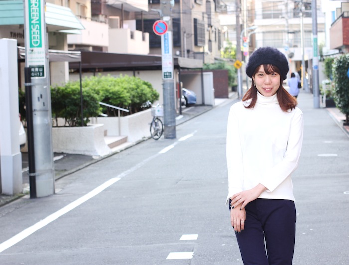 ×BRIGHT TURTLE NECK