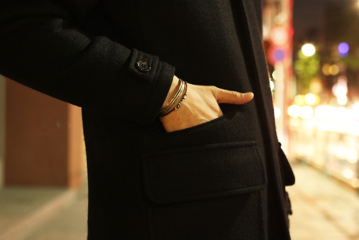 ATMOSPHERE COAT STYLE IN THE NIGHT