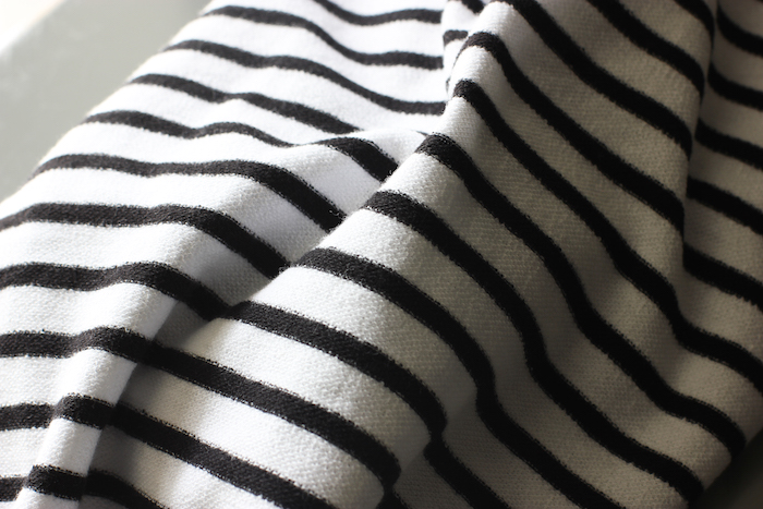 LS BRIGHT BORDER TEE