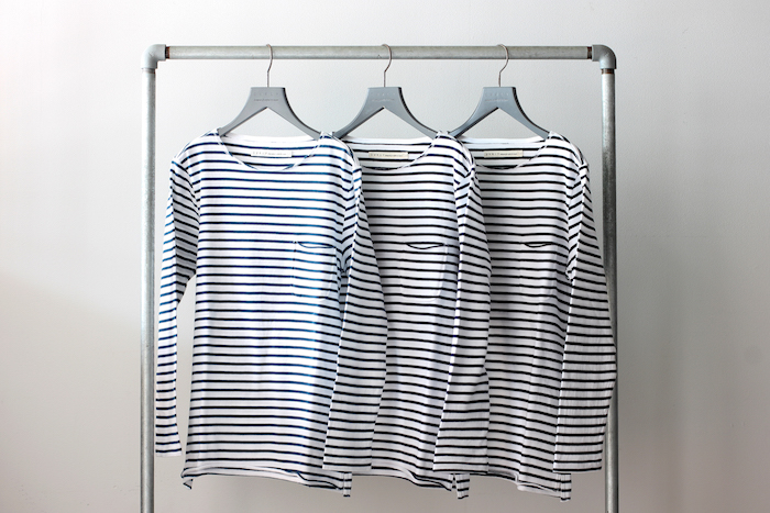 LS BRIGHT BORDER TEE