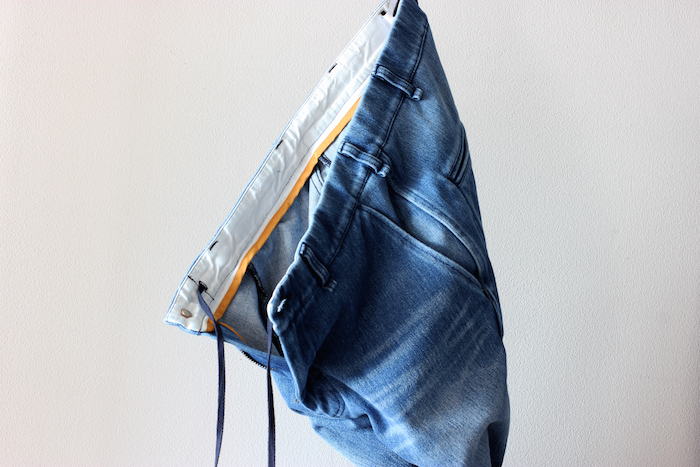 DAY BY DAY -MAZARINE TROUSERS-