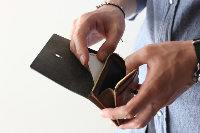 SPRING WALLET
