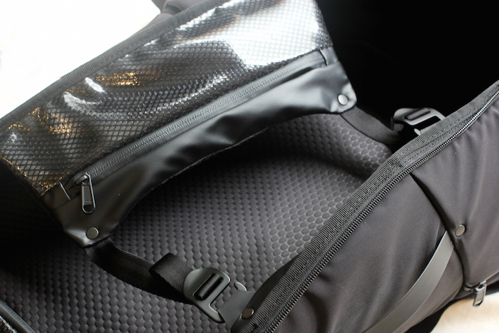 Alchemy Equipment -TRAVEL DAYPACK-