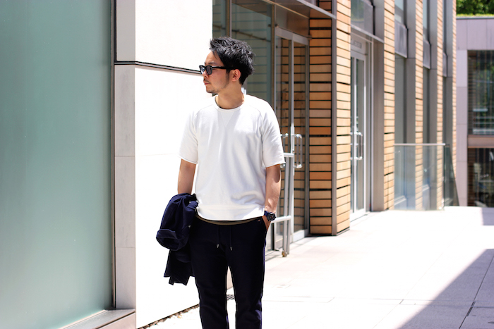 DARK CORLOR STYLE IN EARLY SUMMER