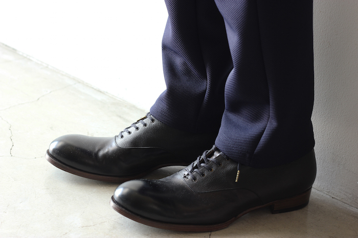 TRACK TROUSERS