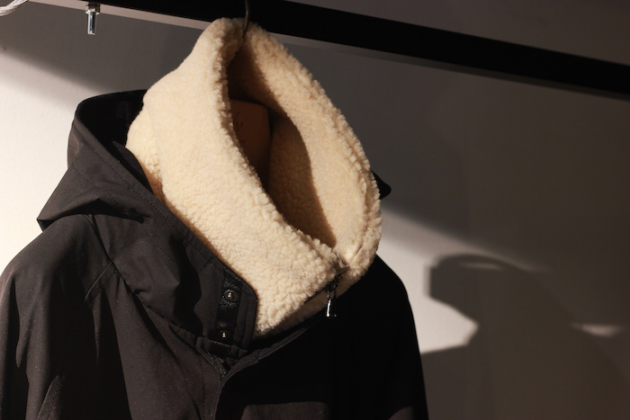 CLOUDY NECK WARMER × REV BRIGHT HOODIE COAT