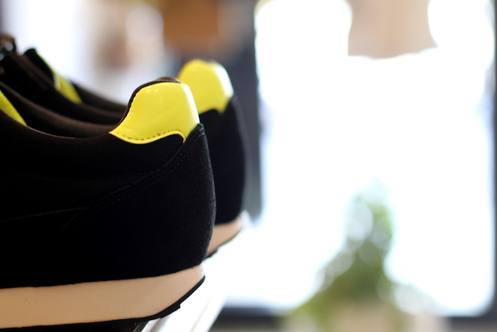 SPLIT TABI TRAINER collaborated with Lafeet