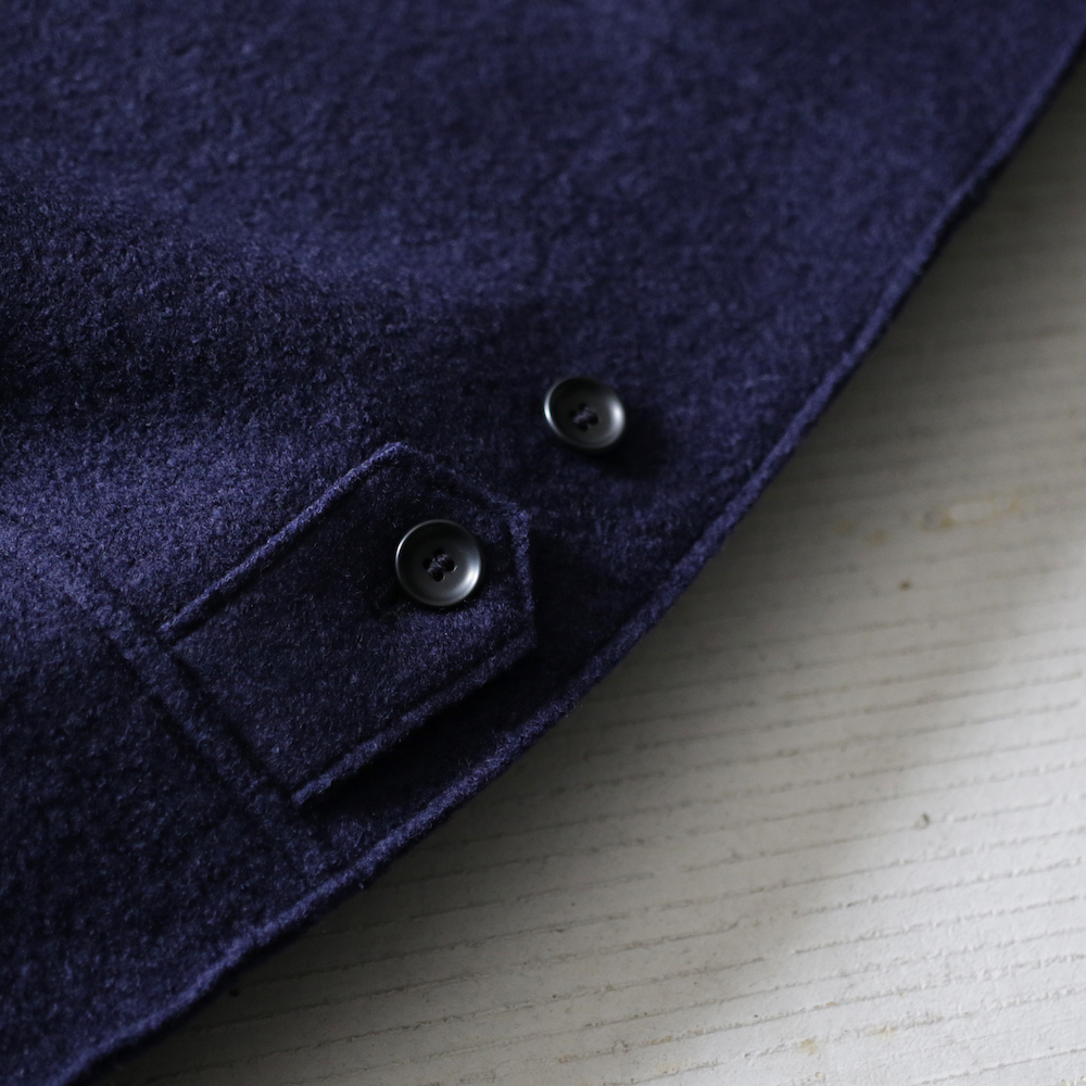 COMPRESSED WOOL CROPPED JACKET | JOURNAL | The Weft CURLY&Co. HEAD STORE