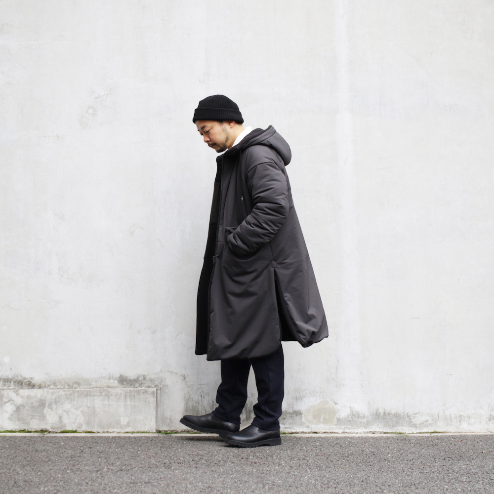 REVERSIBLE BENCH COAT | JOURNAL | The Weft CURLY&Co. HEAD STORE