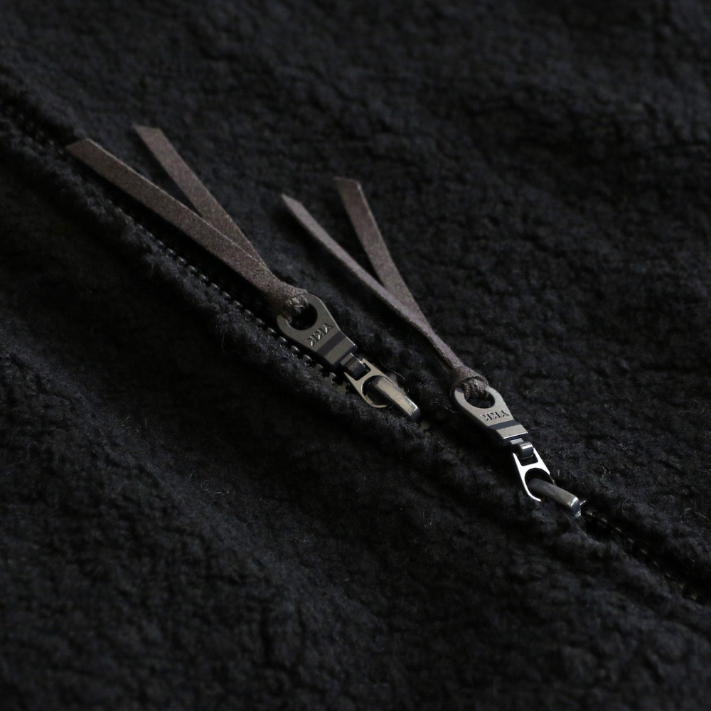 RECYCLED WOOL TUBE-NECK BLOUSON | JOURNAL | The Weft CURLY&Co